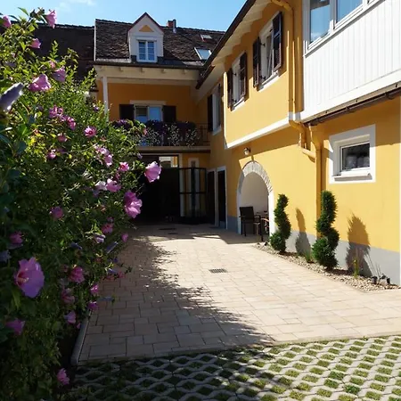 Gaestehaus Ferk - Fruehstueckspension, Bed & Breakfast Bad Radkersburg Extérieur photo