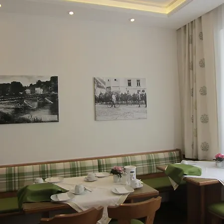 Gaestehaus Ferk - Fruehstueckspension, Bed & Breakfast Bad Radkersburg Extérieur photo