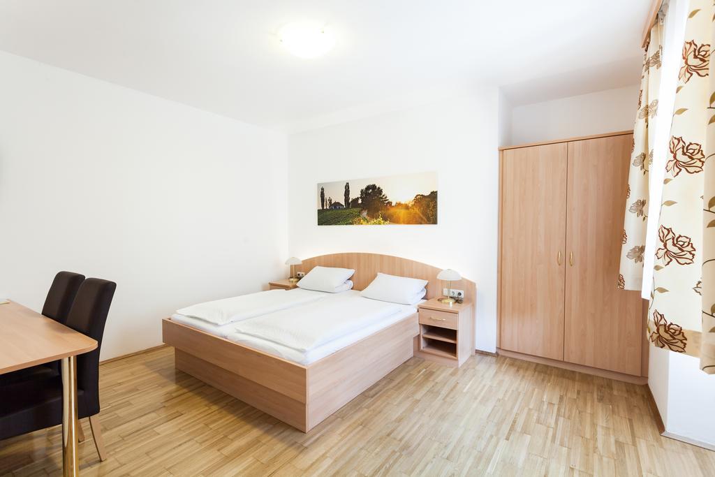 Gaestehaus Ferk - Fruehstueckspension,